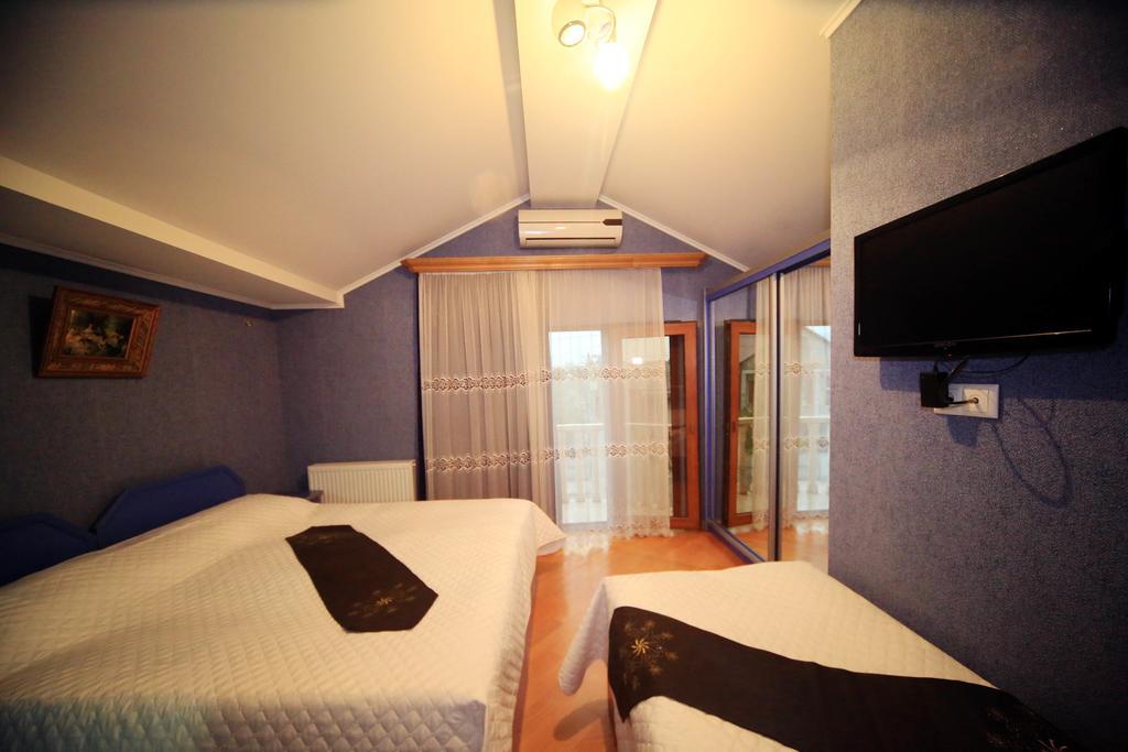 Hotel Edelweiss Κουτάισι Εξωτερικό φωτογραφία