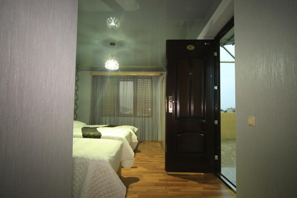 Hotel Edelweiss Κουτάισι Εξωτερικό φωτογραφία
